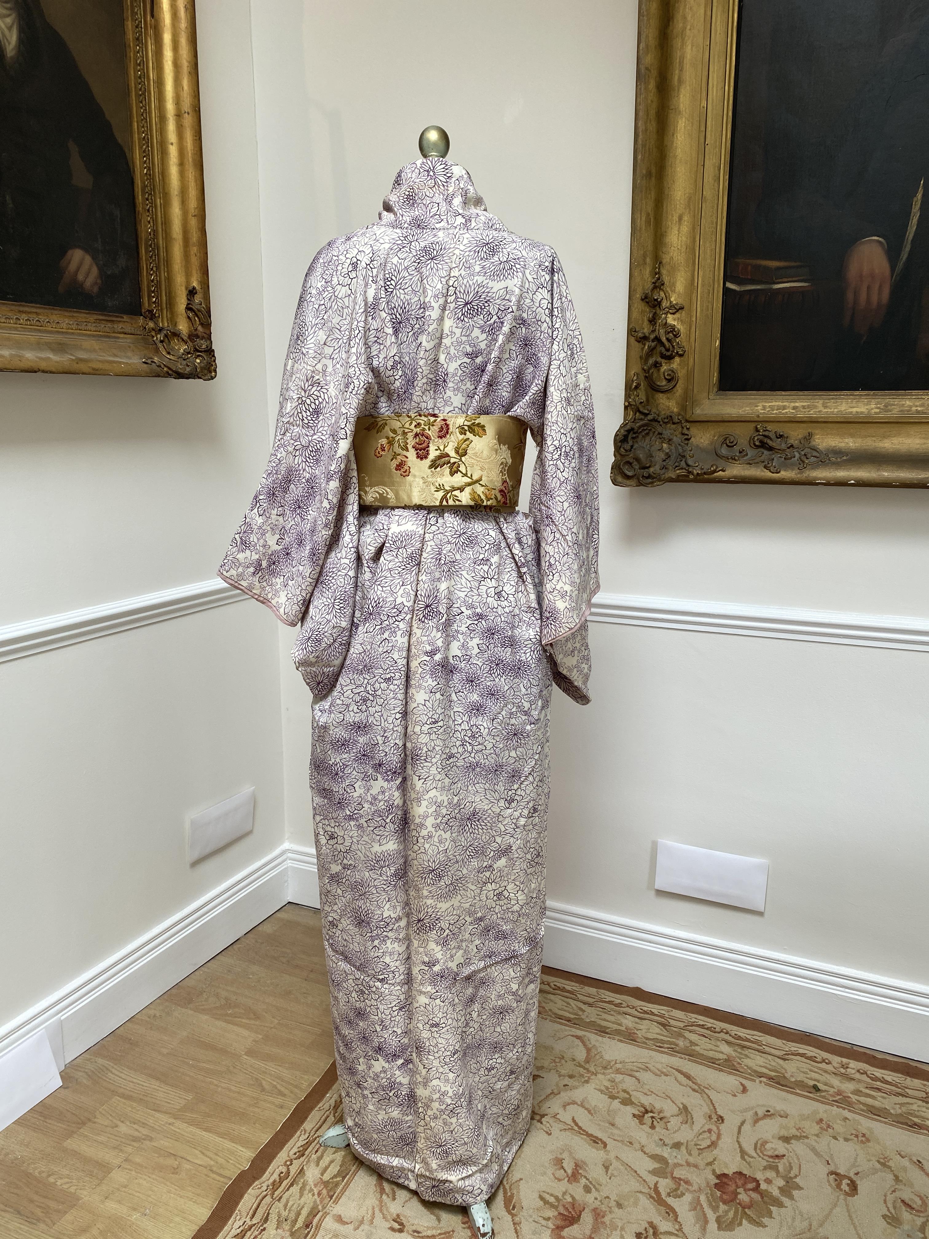 A lady’s Kimono in lilac floral pattern and obi